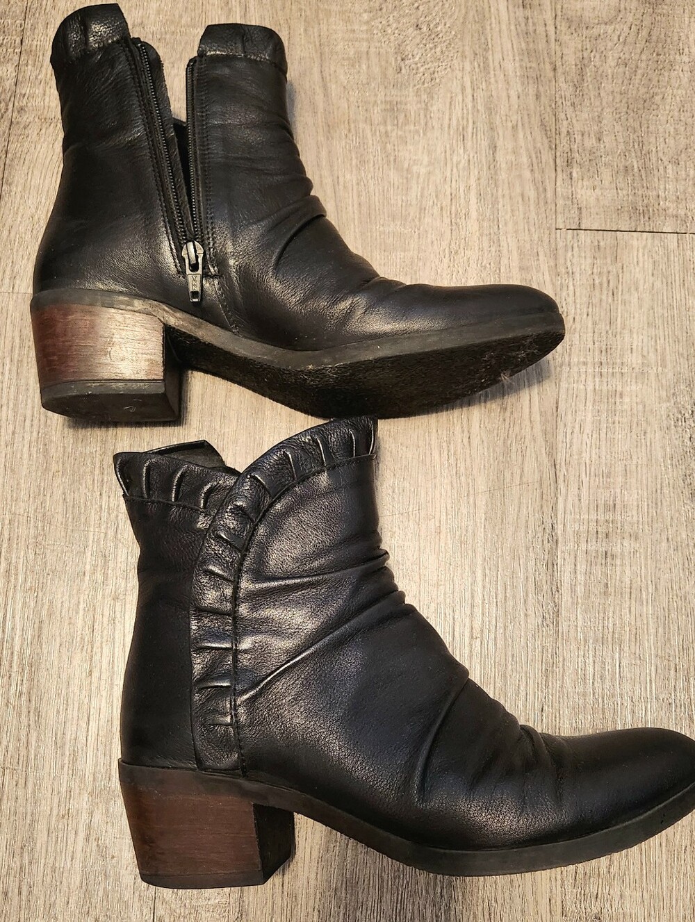 Bueno Black Leather Connie Boots